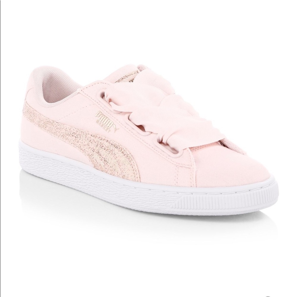 PUMA BASKET HEART CANVAS LOW-TOP SNEAKER